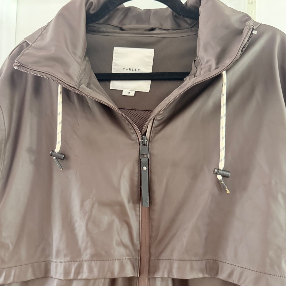 Varley Alyssa Rain Jacket Dark Truffle Brown Faux Leather Hooded Parka Womens M‎ - Picture 5 of 7